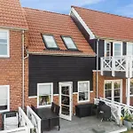 4105-borre-klintholm-havneby-5 *