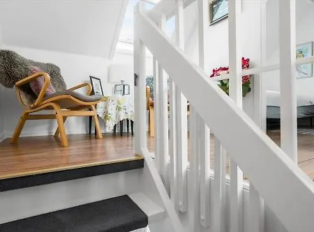 4105-borre-klintholm-havneby-5 *